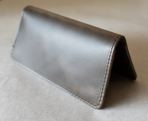 Open image in slideshow, Leather Check Book Cover
